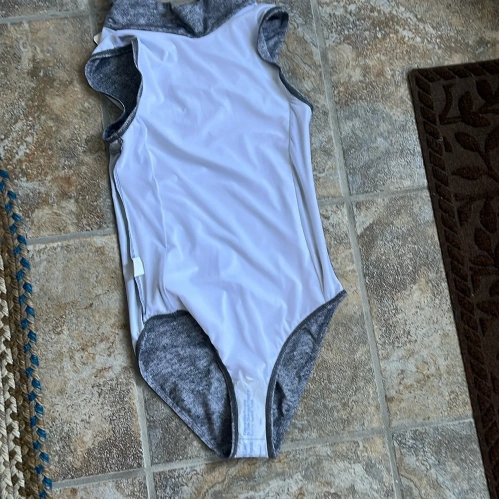 Free People x Beth Richard’s Barbara One-Piece Surf Suit Size Small NWT - Picture 13 of 14